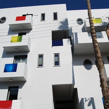 Alex 3 Bedrooms Duplex With Shared Pool