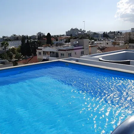 Apartment Alex 3 Bedrooms Duplex With Shared Pool Larnaka