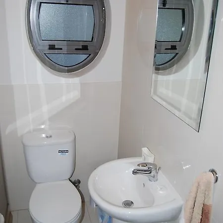 Apartment Alex 3 Bedrooms Duplex With Shared Pool *