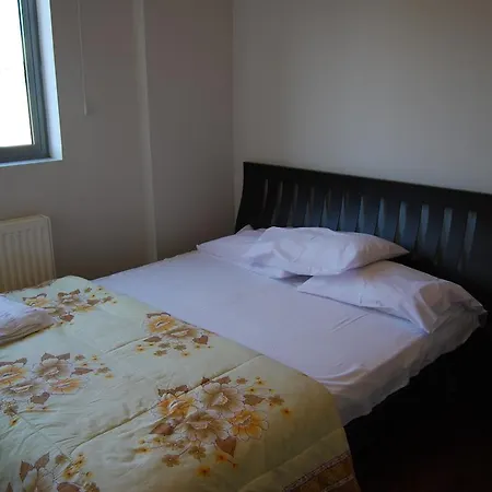Apartment Alex 3 Bedrooms Duplex With Shared Pool *