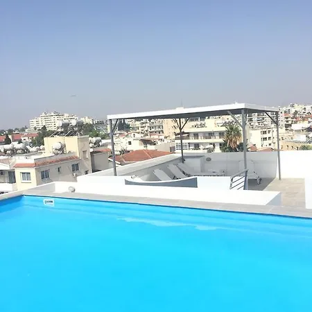 Apartment Alex 3 Bedrooms Duplex With Shared Pool Larnaka