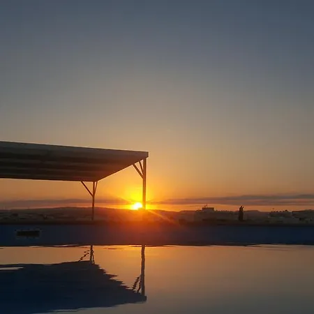 Alex 3 Bedrooms Duplex With Shared Pool Apartment